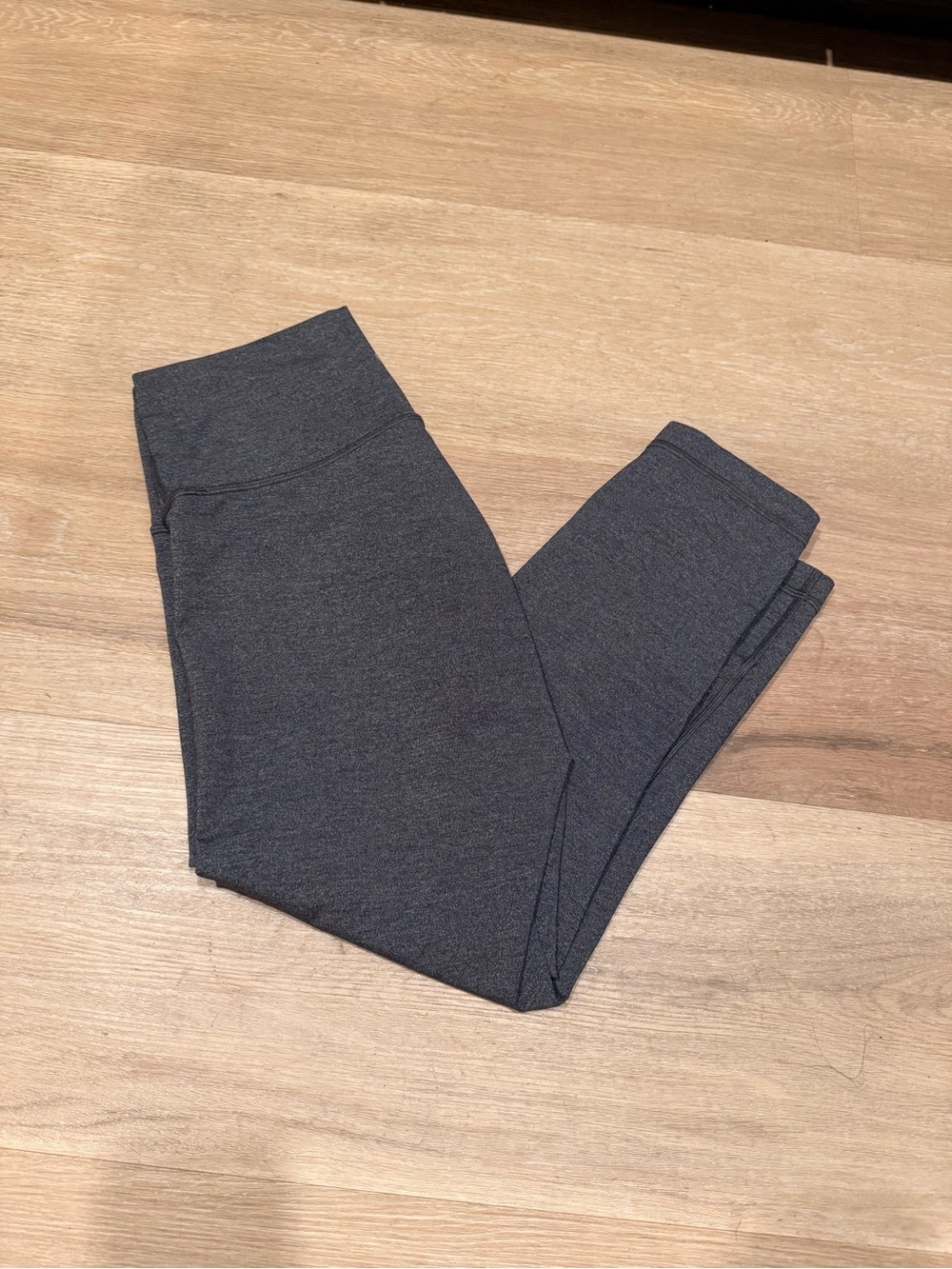 lululemon Wunder Under High-Rise
Crop 21" *Full-On Luxtreme